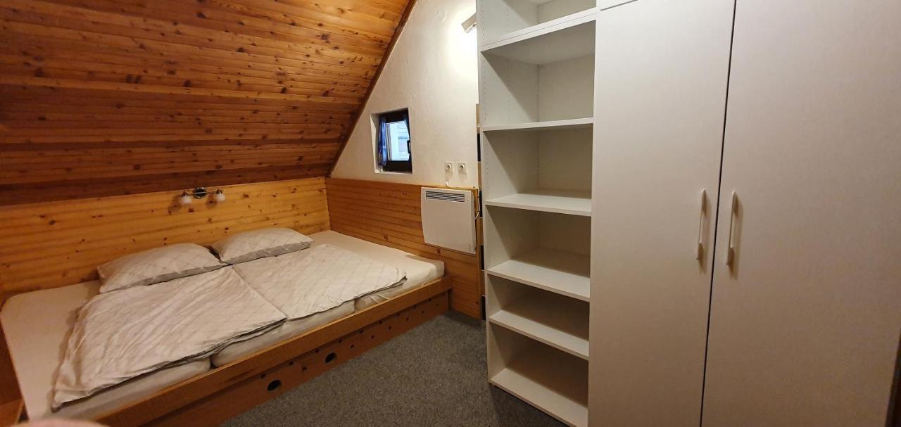 Apartments And Rooms Milena 克拉尼斯卡戈拉 外观 照片